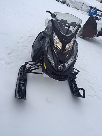 Ski-Doo Renegade 900 ACE 2018