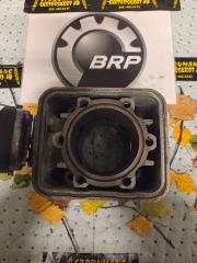 Cylinder Rotax 670